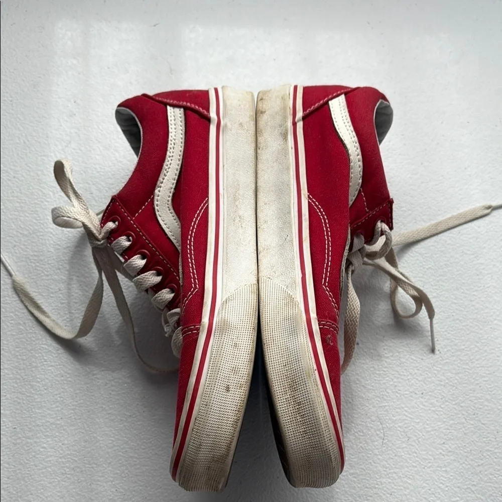 Vans women’s Red‎ Sneakers with White Details